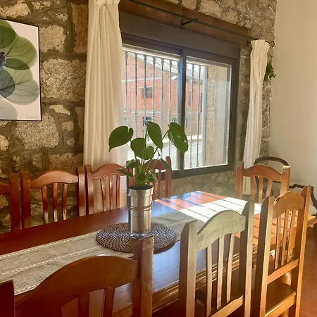 Holiday home Espejo Del Tietar *
